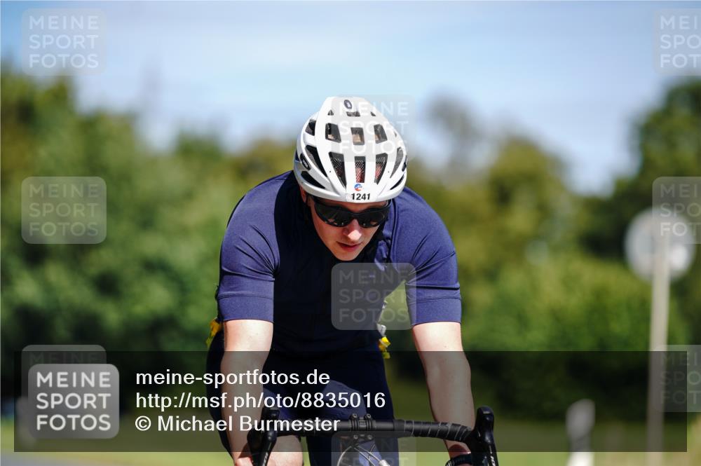 07.09.2025 - 19. Norderstedt Triathlon Michael Burmester http://msf.ph/oto/8835016 07.09.2025 12:27:57 Radfahren 1230, 1241 meine-sportfotos.de