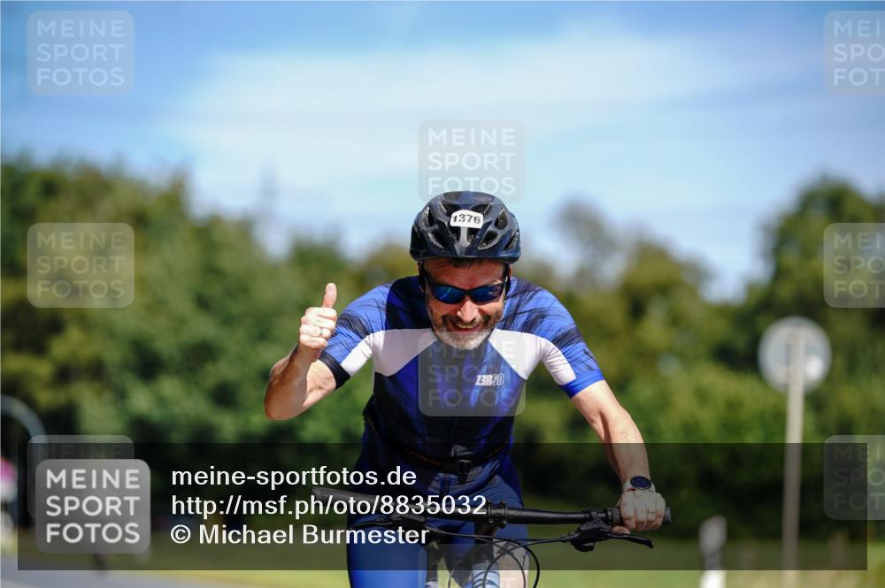 07.09.2025 - 19. Norderstedt Triathlon Michael Burmester http://msf.ph/oto/8835032 07.09.2025 12:28:02 Radfahren 732, 1237, 1376 meine-sportfotos.de