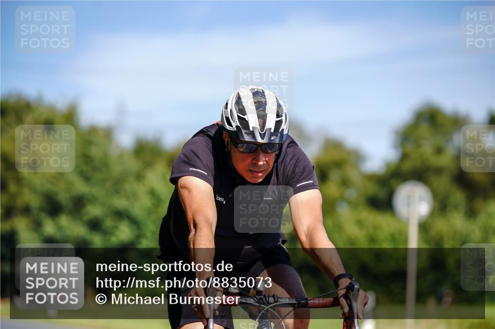 07.09.2025 - 19. Norderstedt Triathlon Michael Burmester http://msf.ph/oto/8835073 07.09.2025 12:28:21 Radfahren 141 meine-sportfotos.de