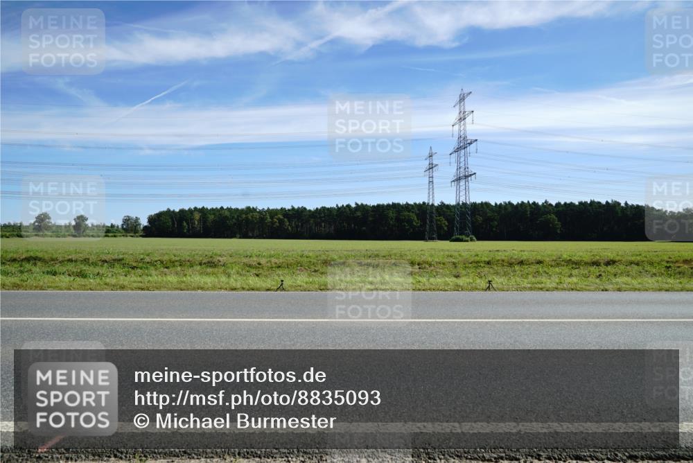 07.09.2025 - 19. Norderstedt Triathlon Michael Burmester http://msf.ph/oto/8835093 07.09.2025 12:00:16 Radfahren 1265 meine-sportfotos.de