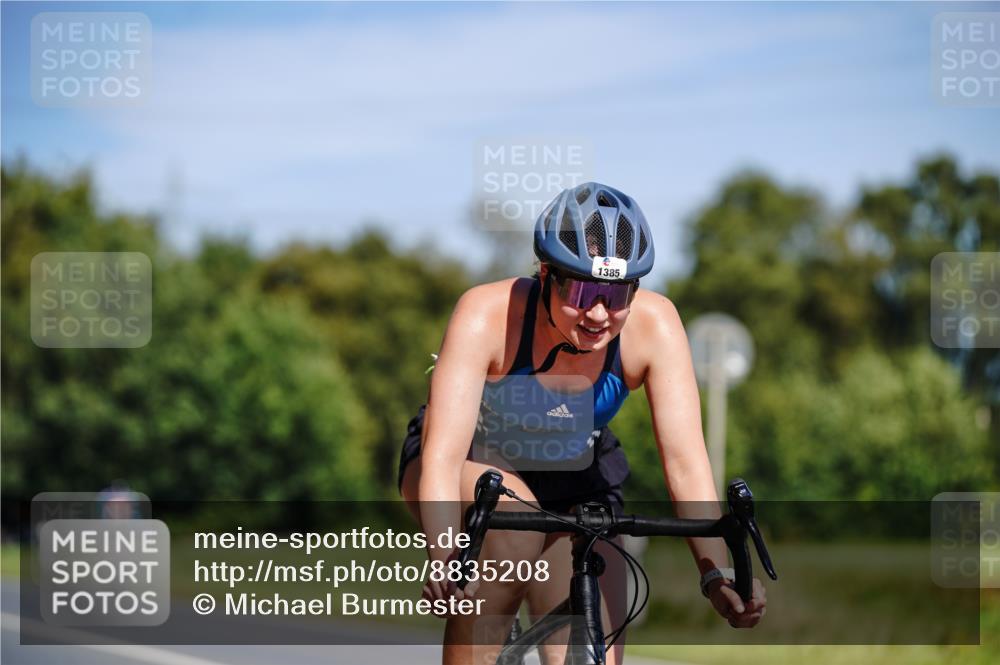 07.09.2025 - 19. Norderstedt Triathlon Michael Burmester http://msf.ph/oto/8835208 07.09.2025 12:29:42 Radfahren 159, 1385 meine-sportfotos.de