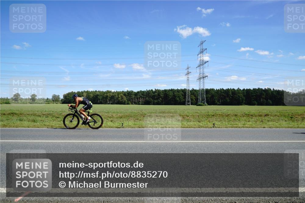 07.09.2025 - 19. Norderstedt Triathlon Michael Burmester http://msf.ph/oto/8835270 07.09.2025 14:05:25 Radfahren  meine-sportfotos.de