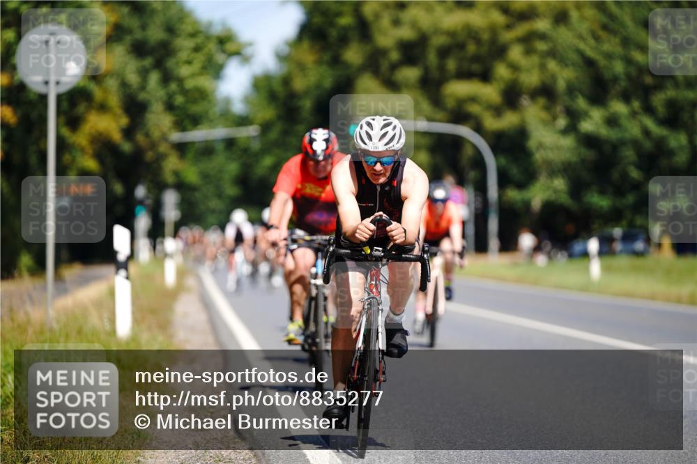 07.09.2025 - 19. Norderstedt Triathlon Michael Burmester http://msf.ph/oto/8835277 07.09.2025 12:30:20 Radfahren 742, 1242, 1307, 1337, 1391 meine-sportfotos.de