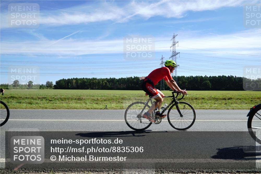 07.09.2025 - 19. Norderstedt Triathlon Michael Burmester http://msf.ph/oto/8835306 07.09.2025 12:01:08 Radfahren 162, 163, 280, 756, 815, 1372 meine-sportfotos.de