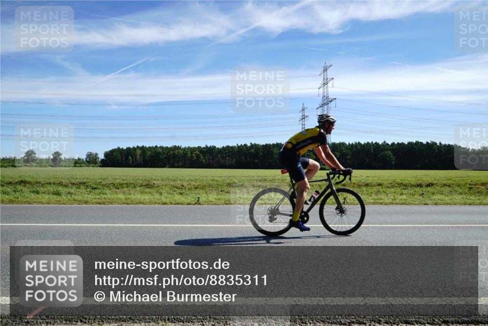 07.09.2025 - 19. Norderstedt Triathlon Michael Burmester http://msf.ph/oto/8835311 07.09.2025 12:01:08 Radfahren 162, 163, 280, 756, 815, 1372 meine-sportfotos.de