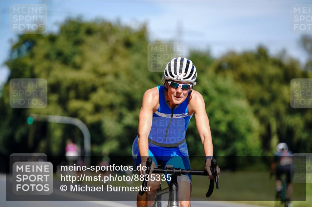 07.09.2025 - 19. Norderstedt Triathlon Michael Burmester http://msf.ph/oto/8835335 07.09.2025 12:30:43 Radfahren 248, 1221, 1248 meine-sportfotos.de