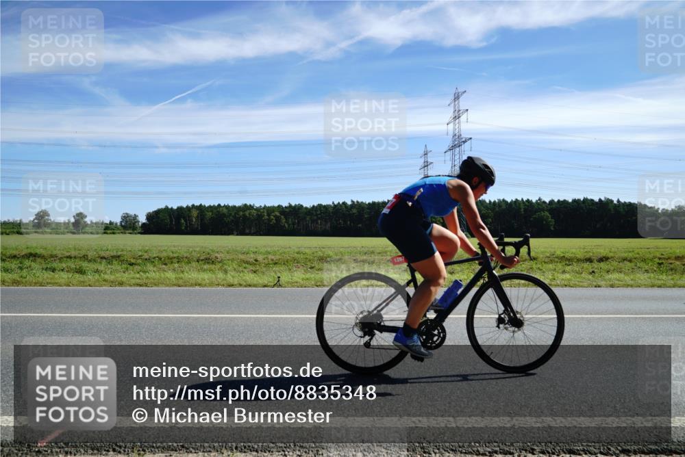 07.09.2025 - 19. Norderstedt Triathlon Michael Burmester http://msf.ph/oto/8835348 07.09.2025 12:01:19 Radfahren 1220, 1267, 1370 meine-sportfotos.de