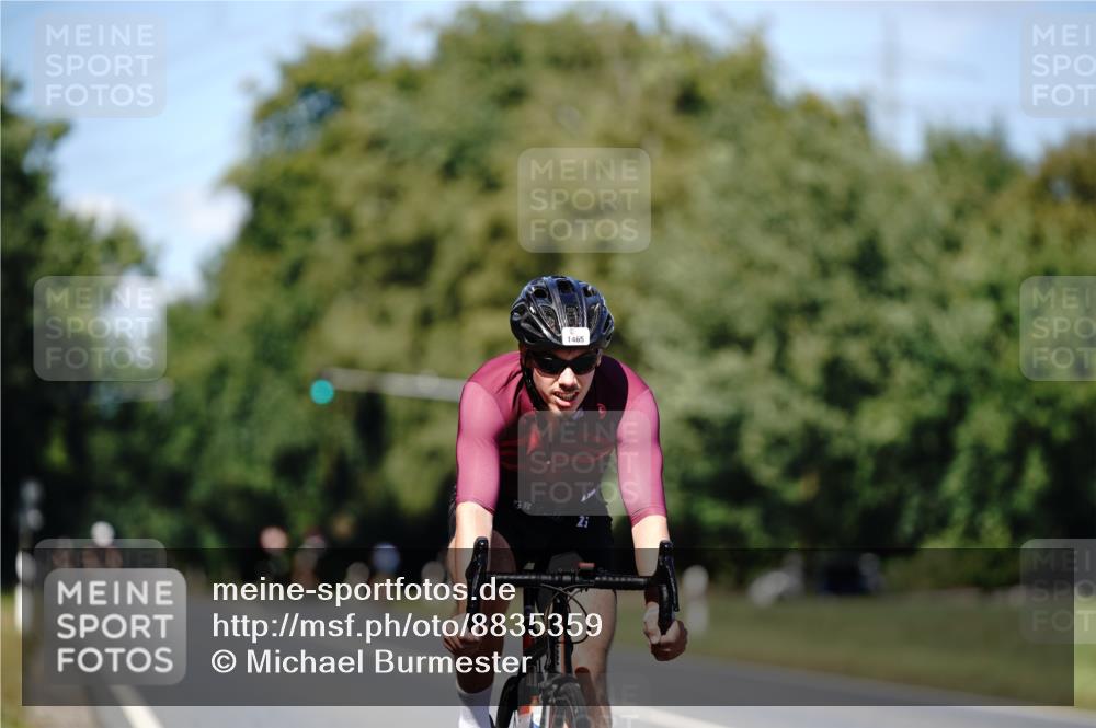07.09.2025 - 19. Norderstedt Triathlon Michael Burmester http://msf.ph/oto/8835359 07.09.2025 13:50:14 Radfahren 1465 meine-sportfotos.de