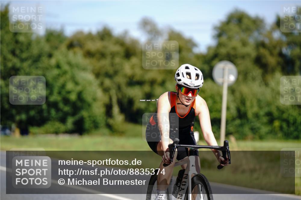 07.09.2025 - 19. Norderstedt Triathlon Michael Burmester http://msf.ph/oto/8835374 07.09.2025 12:31:12 Radfahren 183, 305, 1369, 1374 meine-sportfotos.de