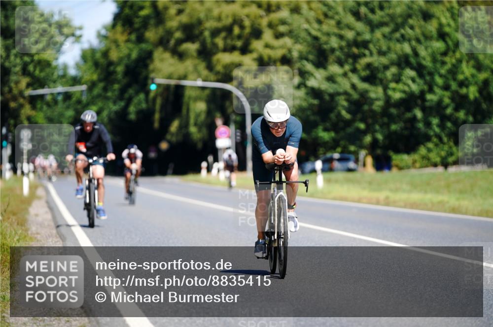 07.09.2025 - 19. Norderstedt Triathlon Michael Burmester http://msf.ph/oto/8835415 07.09.2025 12:31:29 Radfahren 788, 1311 meine-sportfotos.de