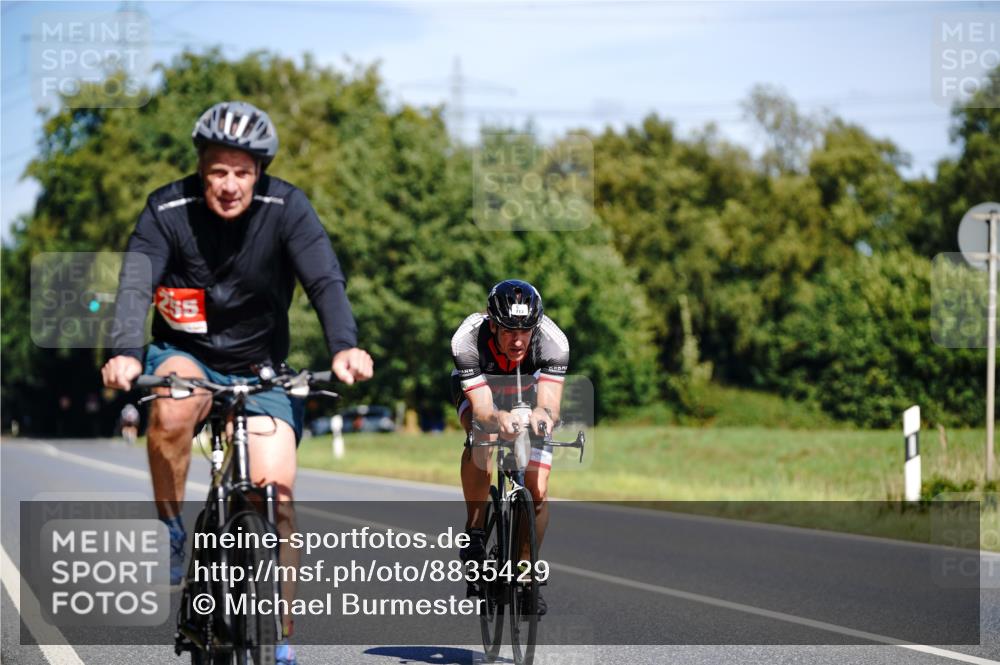 07.09.2025 - 19. Norderstedt Triathlon Michael Burmester http://msf.ph/oto/8835429 07.09.2025 12:31:35 Radfahren 713, 1255 meine-sportfotos.de