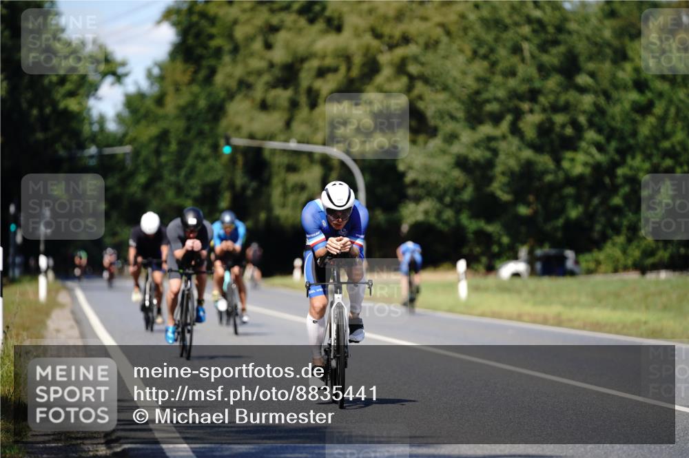 07.09.2025 - 19. Norderstedt Triathlon Michael Burmester http://msf.ph/oto/8835441 07.09.2025 13:51:41 Radfahren 394, 1041 meine-sportfotos.de