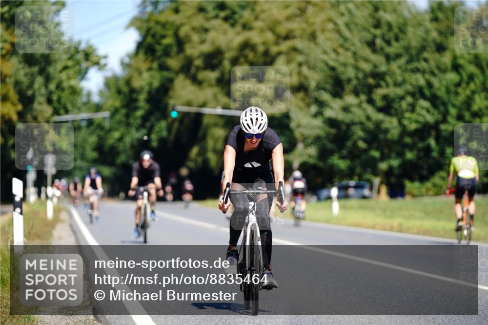 07.09.2025 - 19. Norderstedt Triathlon Michael Burmester http://msf.ph/oto/8835464 07.09.2025 12:32:00 Radfahren 1321, 1339 meine-sportfotos.de