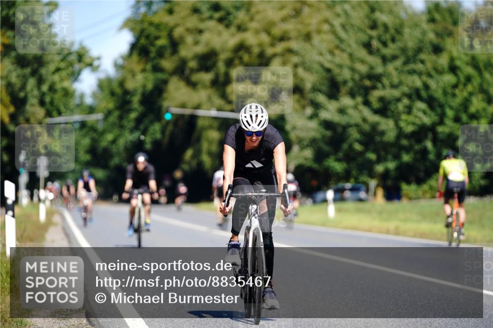 07.09.2025 - 19. Norderstedt Triathlon Michael Burmester http://msf.ph/oto/8835467 07.09.2025 12:32:00 Radfahren 1321, 1339 meine-sportfotos.de