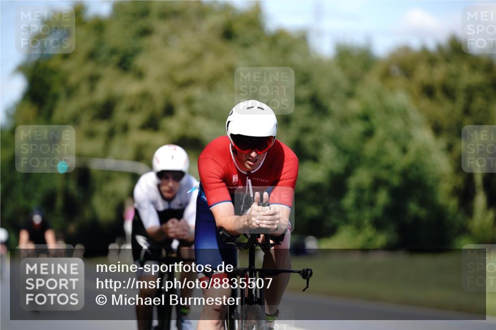 07.09.2025 - 19. Norderstedt Triathlon Michael Burmester http://msf.ph/oto/8835507 07.09.2025 13:52:28 Radfahren 361, 366, 962 meine-sportfotos.de