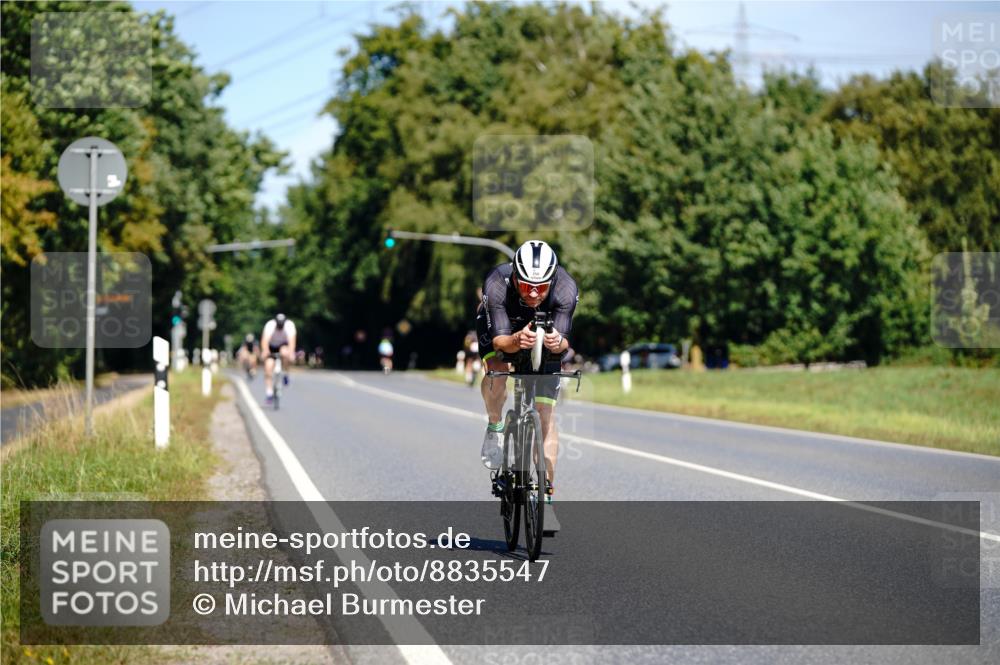 07.09.2025 - 19. Norderstedt Triathlon Michael Burmester http://msf.ph/oto/8835547 07.09.2025 12:33:12 Radfahren 182, 250, 1342 meine-sportfotos.de