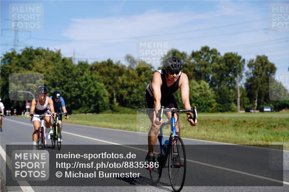 07.09.2025 - 19. Norderstedt Triathlon Michael Burmester http://msf.ph/oto/8835586 07.09.2025 12:33:49 Radfahren 188, 236, 243, 308, 767, 783, 820 meine-sportfotos.de