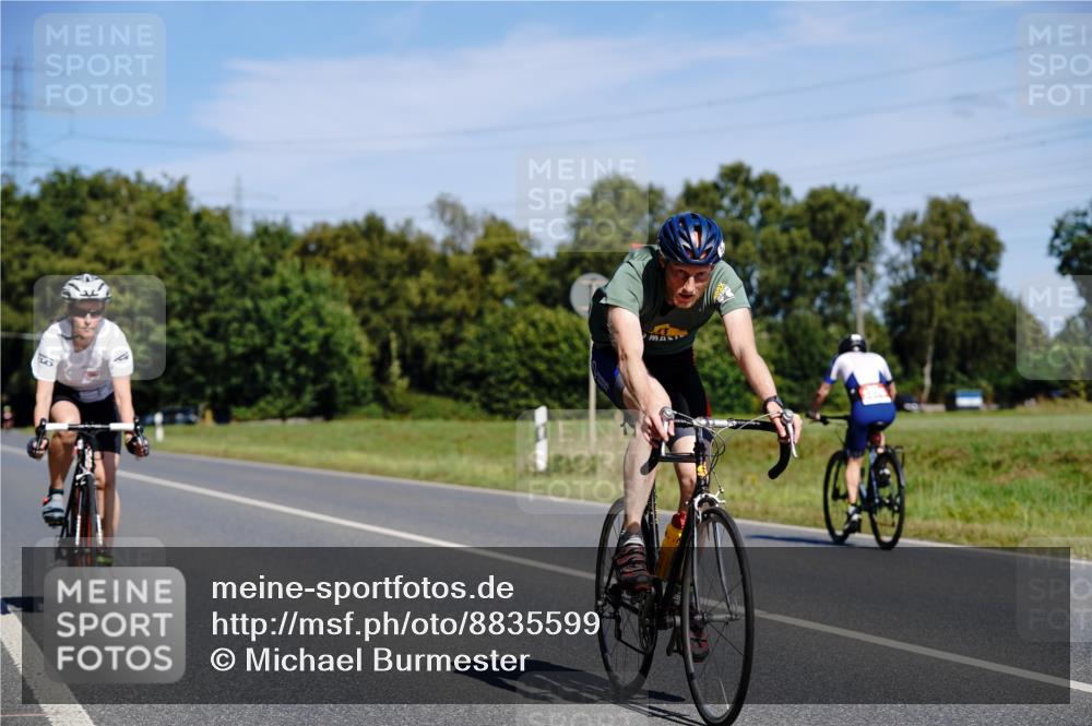 07.09.2025 - 19. Norderstedt Triathlon Michael Burmester http://msf.ph/oto/8835599 07.09.2025 12:33:52 Radfahren 188, 243, 767, 783, 1362 meine-sportfotos.de