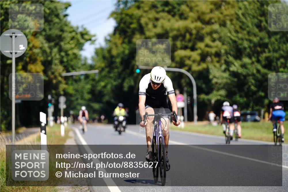 07.09.2025 - 19. Norderstedt Triathlon Michael Burmester http://msf.ph/oto/8835627 07.09.2025 12:34:08 Radfahren 167 meine-sportfotos.de