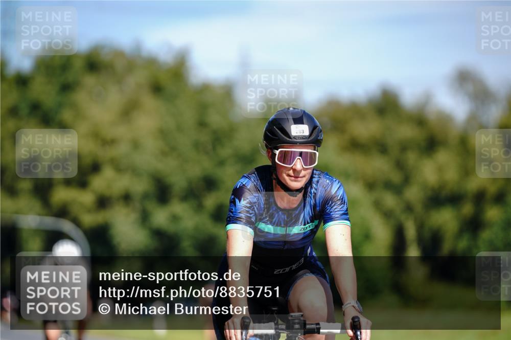 07.09.2025 - 19. Norderstedt Triathlon Michael Burmester http://msf.ph/oto/8835751 07.09.2025 12:35:51 Radfahren 283, 288, 786, 810 meine-sportfotos.de