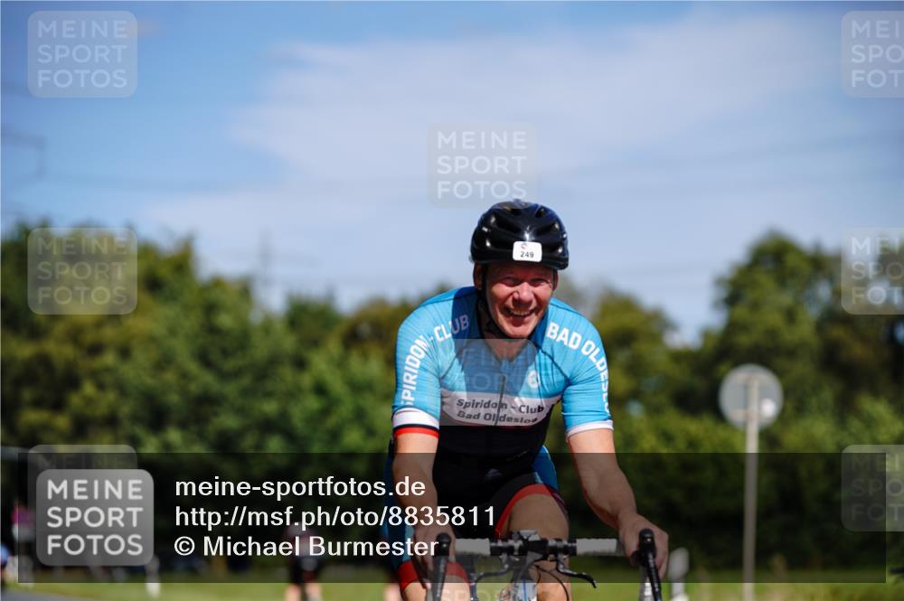 07.09.2025 - 19. Norderstedt Triathlon Michael Burmester http://msf.ph/oto/8835811 07.09.2025 12:36:37 Radfahren 249 meine-sportfotos.de