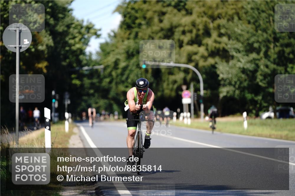 07.09.2025 - 19. Norderstedt Triathlon Michael Burmester http://msf.ph/oto/8835814 07.09.2025 13:56:50 Radfahren 971, 1005 meine-sportfotos.de