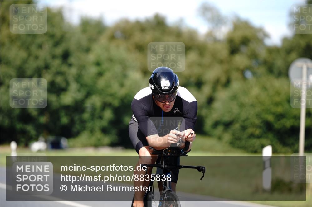 07.09.2025 - 19. Norderstedt Triathlon Michael Burmester http://msf.ph/oto/8835838 07.09.2025 13:57:21 Radfahren 994, 1027, 1036, 1457, 1469 meine-sportfotos.de