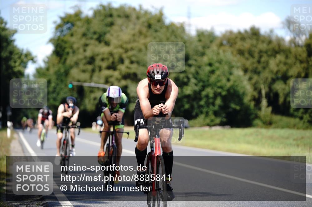 07.09.2025 - 19. Norderstedt Triathlon Michael Burmester http://msf.ph/oto/8835841 07.09.2025 13:57:22 Radfahren 994, 1027, 1036, 1457, 1469 meine-sportfotos.de