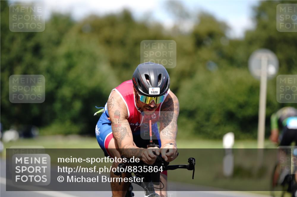 07.09.2025 - 19. Norderstedt Triathlon Michael Burmester http://msf.ph/oto/8835864 07.09.2025 13:57:33 Radfahren 1020 meine-sportfotos.de
