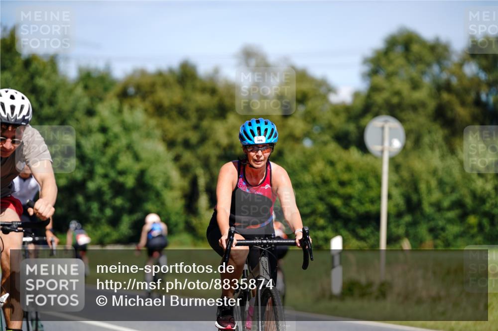 07.09.2025 - 19. Norderstedt Triathlon Michael Burmester http://msf.ph/oto/8835874 07.09.2025 12:37:38 Radfahren 219, 220, 701, 789, 814 meine-sportfotos.de