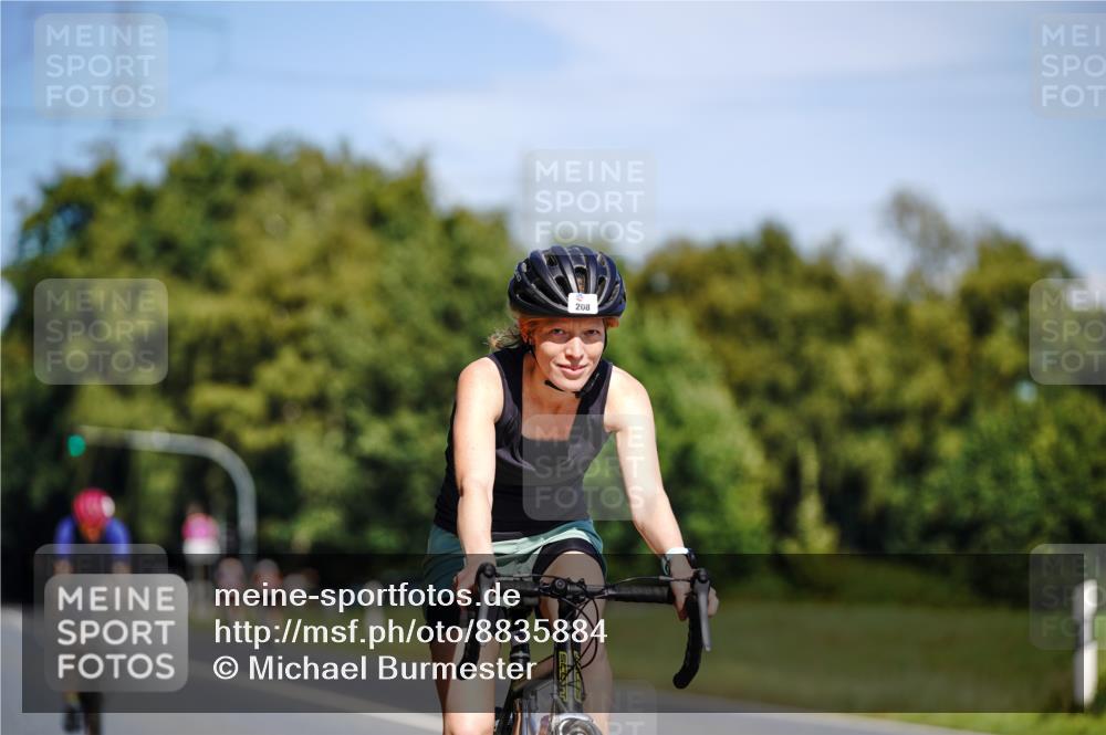 07.09.2025 - 19. Norderstedt Triathlon Michael Burmester http://msf.ph/oto/8835884 07.09.2025 12:37:46 Radfahren 208, 1292 meine-sportfotos.de
