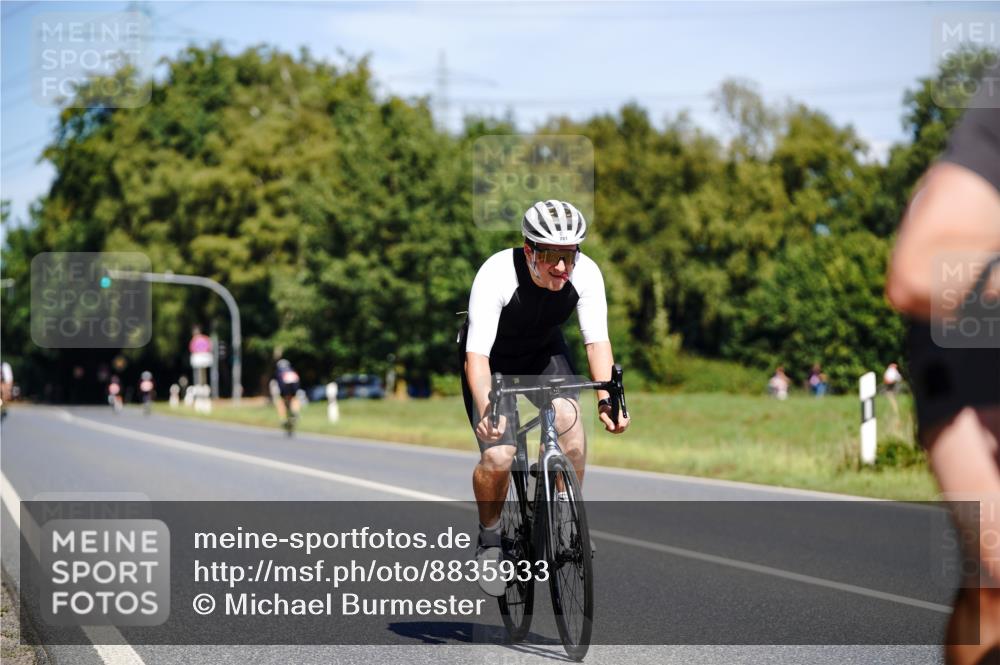 07.09.2025 - 19. Norderstedt Triathlon Michael Burmester http://msf.ph/oto/8835933 07.09.2025 12:38:11 Radfahren 781, 1290 meine-sportfotos.de