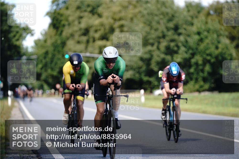 07.09.2025 - 19. Norderstedt Triathlon Michael Burmester http://msf.ph/oto/8835964 07.09.2025 13:58:29 Radfahren 872, 959, 970, 1013, 1015, 1031 meine-sportfotos.de