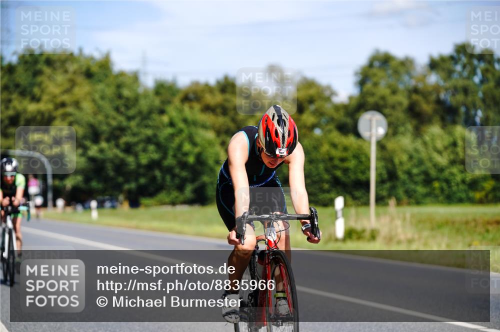 07.09.2025 - 19. Norderstedt Triathlon Michael Burmester http://msf.ph/oto/8835966 07.09.2025 12:38:31 Radfahren 759, 1262 meine-sportfotos.de
