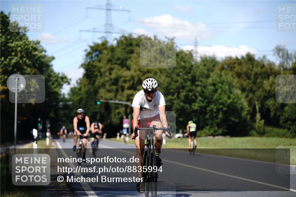 07.09.2025 - 19. Norderstedt Triathlon Michael Burmester http://msf.ph/oto/8835994 07.09.2025 13:58:43 Radfahren 363, 969, 1006, 1431 meine-sportfotos.de
