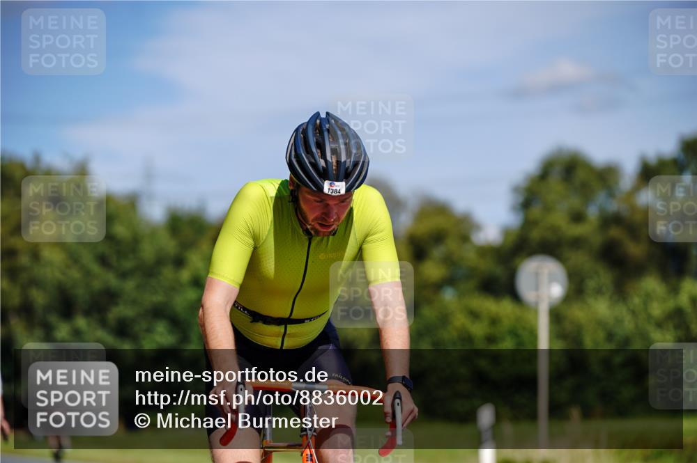 07.09.2025 - 19. Norderstedt Triathlon Michael Burmester http://msf.ph/oto/8836002 07.09.2025 12:38:47 Radfahren 754, 1384 meine-sportfotos.de