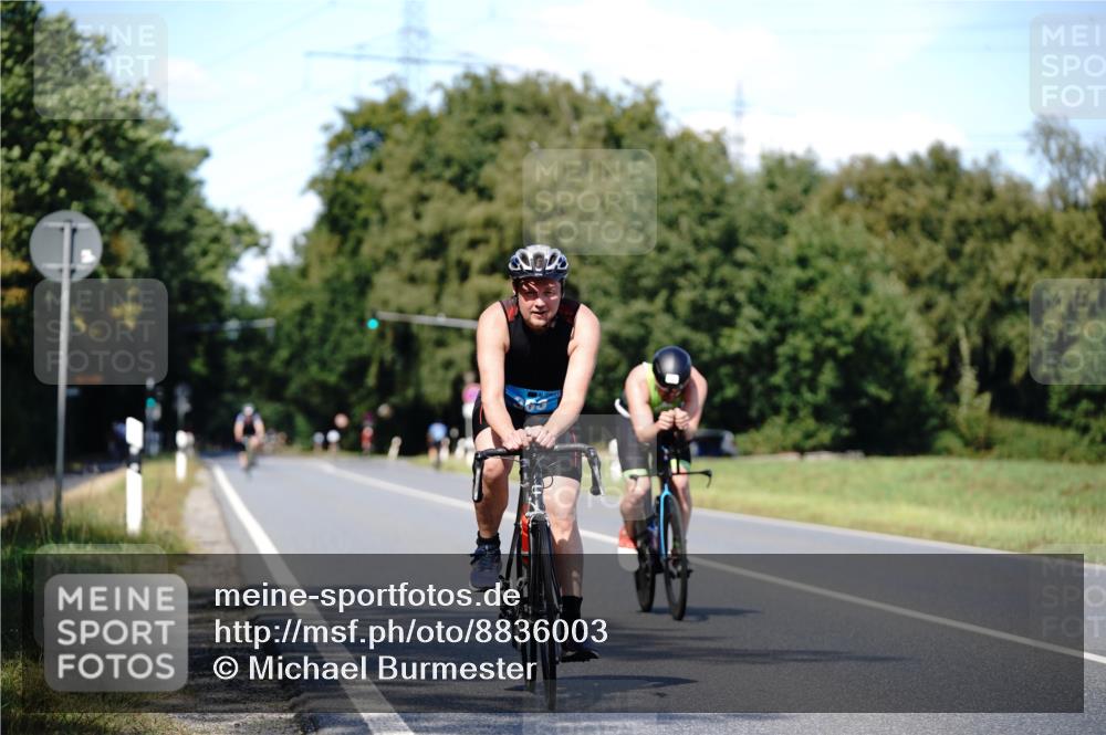 07.09.2025 - 19. Norderstedt Triathlon Michael Burmester http://msf.ph/oto/8836003 07.09.2025 13:58:45 Radfahren 363, 969, 1006, 1431 meine-sportfotos.de
