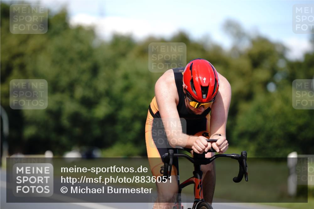 07.09.2025 - 19. Norderstedt Triathlon Michael Burmester http://msf.ph/oto/8836051 07.09.2025 13:59:39 Radfahren 991, 999, 1003, 1007 meine-sportfotos.de