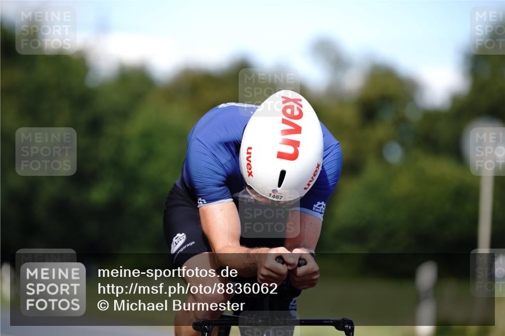 07.09.2025 - 19. Norderstedt Triathlon Michael Burmester http://msf.ph/oto/8836062 07.09.2025 13:59:53 Radfahren 1467 meine-sportfotos.de
