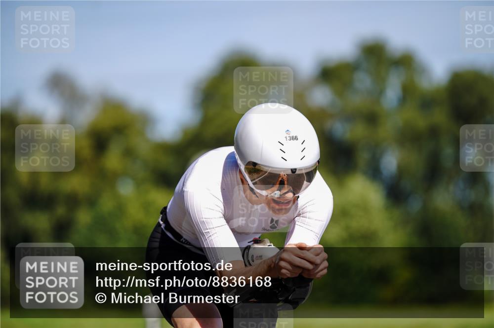 07.09.2025 - 19. Norderstedt Triathlon Michael Burmester http://msf.ph/oto/8836168 07.09.2025 12:41:39 Radfahren 1214, 1366 meine-sportfotos.de