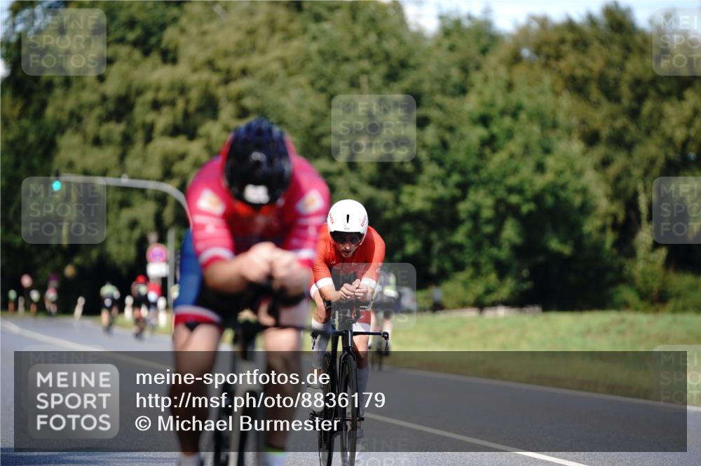 07.09.2025 - 19. Norderstedt Triathlon Michael Burmester http://msf.ph/oto/8836179 07.09.2025 14:01:58 Radfahren 975, 1019 meine-sportfotos.de