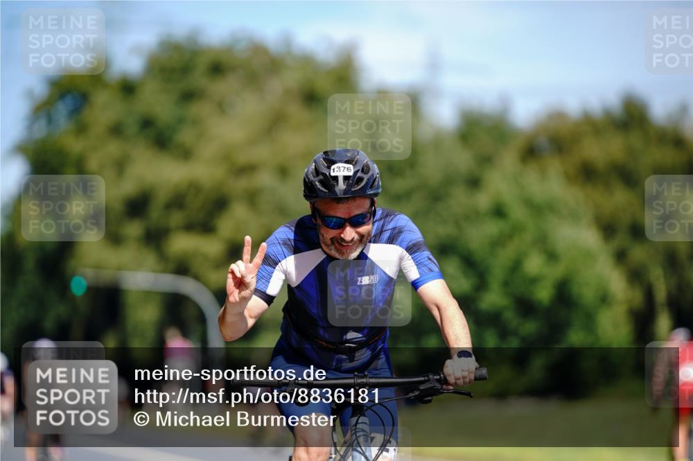 07.09.2025 - 19. Norderstedt Triathlon Michael Burmester http://msf.ph/oto/8836181 07.09.2025 12:41:45 Radfahren 752, 1376 meine-sportfotos.de