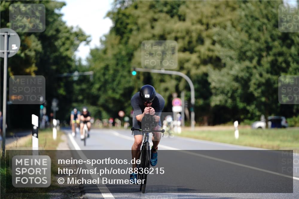 07.09.2025 - 19. Norderstedt Triathlon Michael Burmester http://msf.ph/oto/8836215 07.09.2025 14:02:18 Radfahren 394, 1471 meine-sportfotos.de