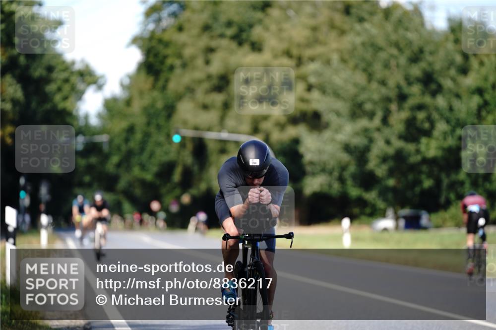 07.09.2025 - 19. Norderstedt Triathlon Michael Burmester http://msf.ph/oto/8836217 07.09.2025 14:02:18 Radfahren 394, 1471 meine-sportfotos.de