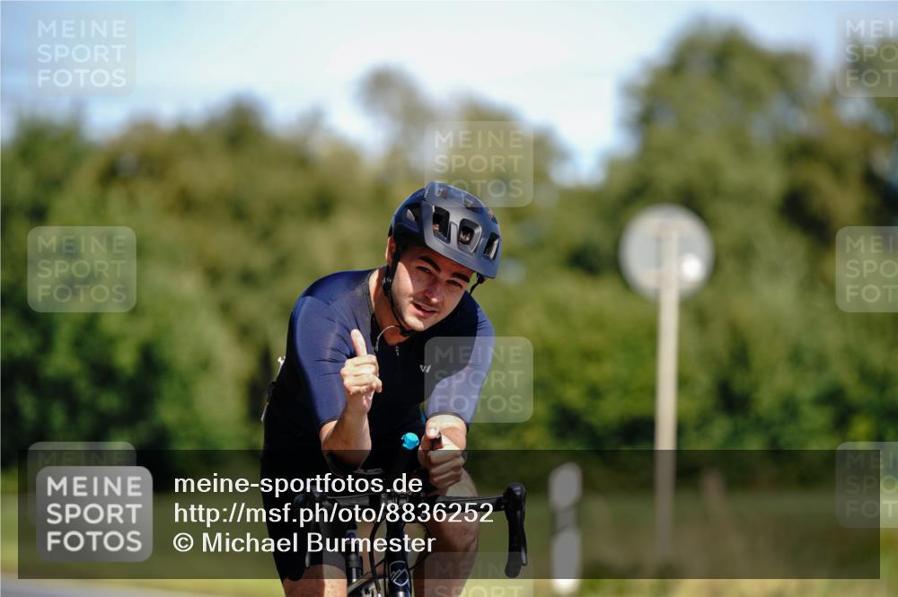 07.09.2025 - 19. Norderstedt Triathlon Michael Burmester http://msf.ph/oto/8836252 07.09.2025 12:42:17 Radfahren 171 meine-sportfotos.de