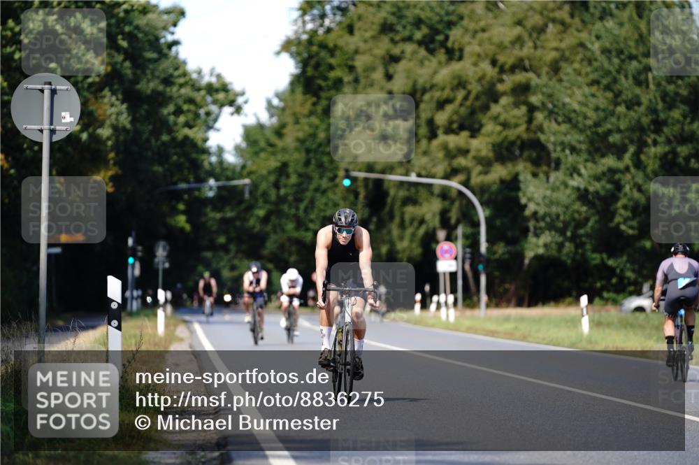 07.09.2025 - 19. Norderstedt Triathlon Michael Burmester http://msf.ph/oto/8836275 07.09.2025 14:03:26 Radfahren  meine-sportfotos.de
