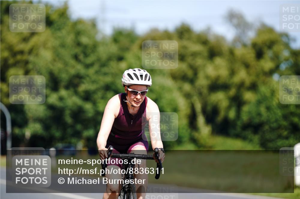 07.09.2025 - 19. Norderstedt Triathlon Michael Burmester http://msf.ph/oto/8836311 07.09.2025 12:42:52 Radfahren 141, 265 meine-sportfotos.de