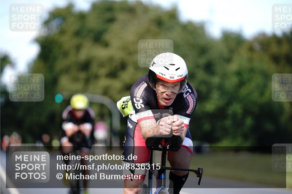 07.09.2025 - 19. Norderstedt Triathlon Michael Burmester http://msf.ph/oto/8836315 07.09.2025 14:03:46 Radfahren 978, 985, 1039 meine-sportfotos.de