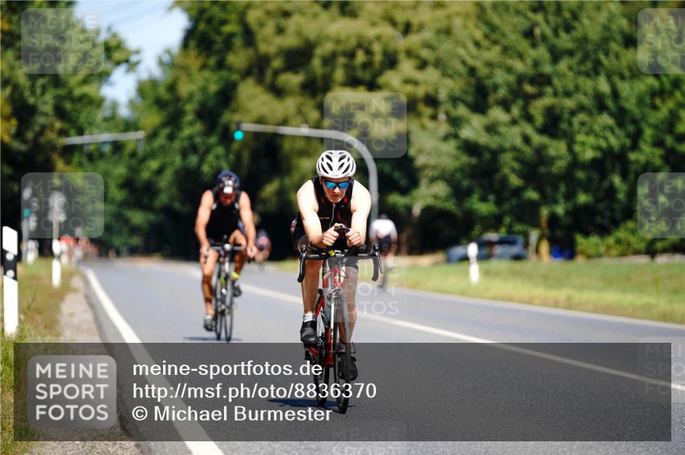 07.09.2025 - 19. Norderstedt Triathlon Michael Burmester http://msf.ph/oto/8836370 07.09.2025 12:43:17 Radfahren 161, 1391 meine-sportfotos.de