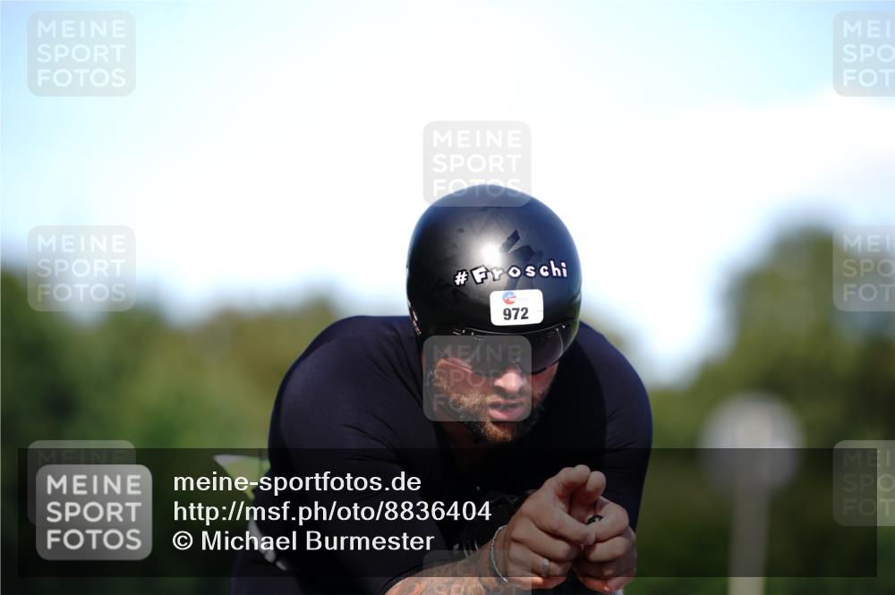 07.09.2025 - 19. Norderstedt Triathlon Michael Burmester http://msf.ph/oto/8836404 07.09.2025 14:04:53 Radfahren 958, 972 meine-sportfotos.de